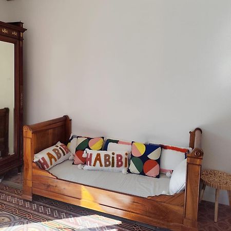 Bed and Breakfast Casa Louisa Serralongue Exterior foto